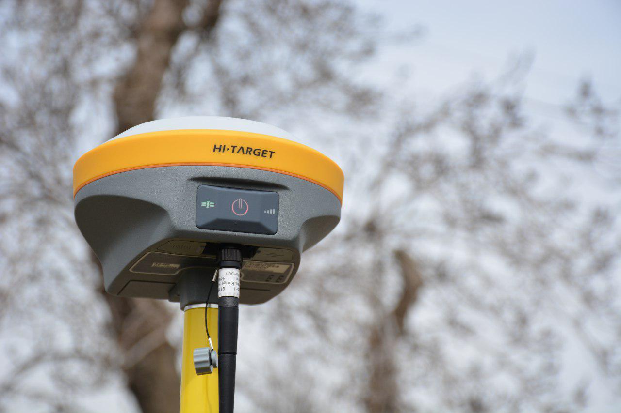 جی پی اس ایستگاهی -Hi-Target V90 PLUS