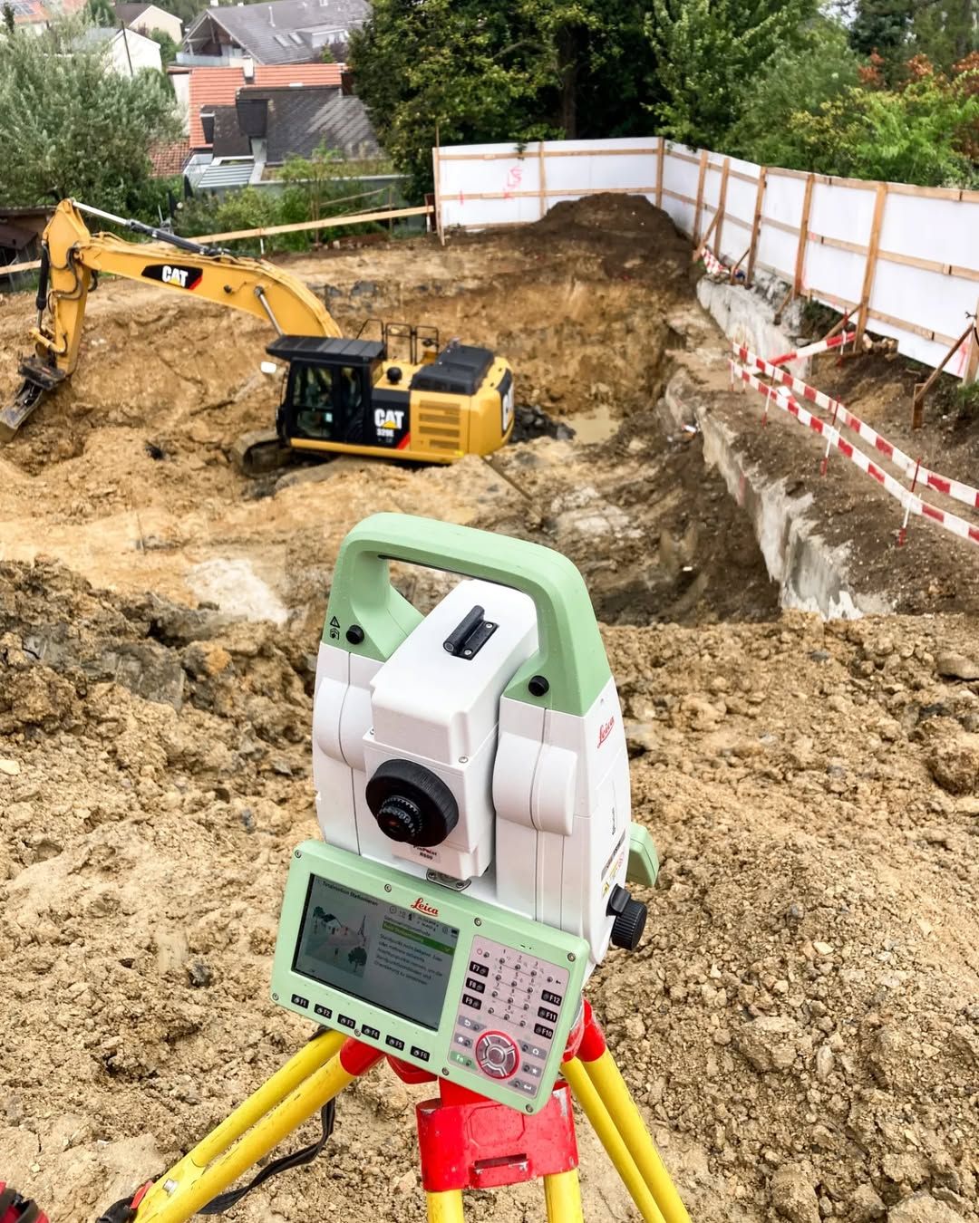 بهترین توتال استیشن رادیان دقیق