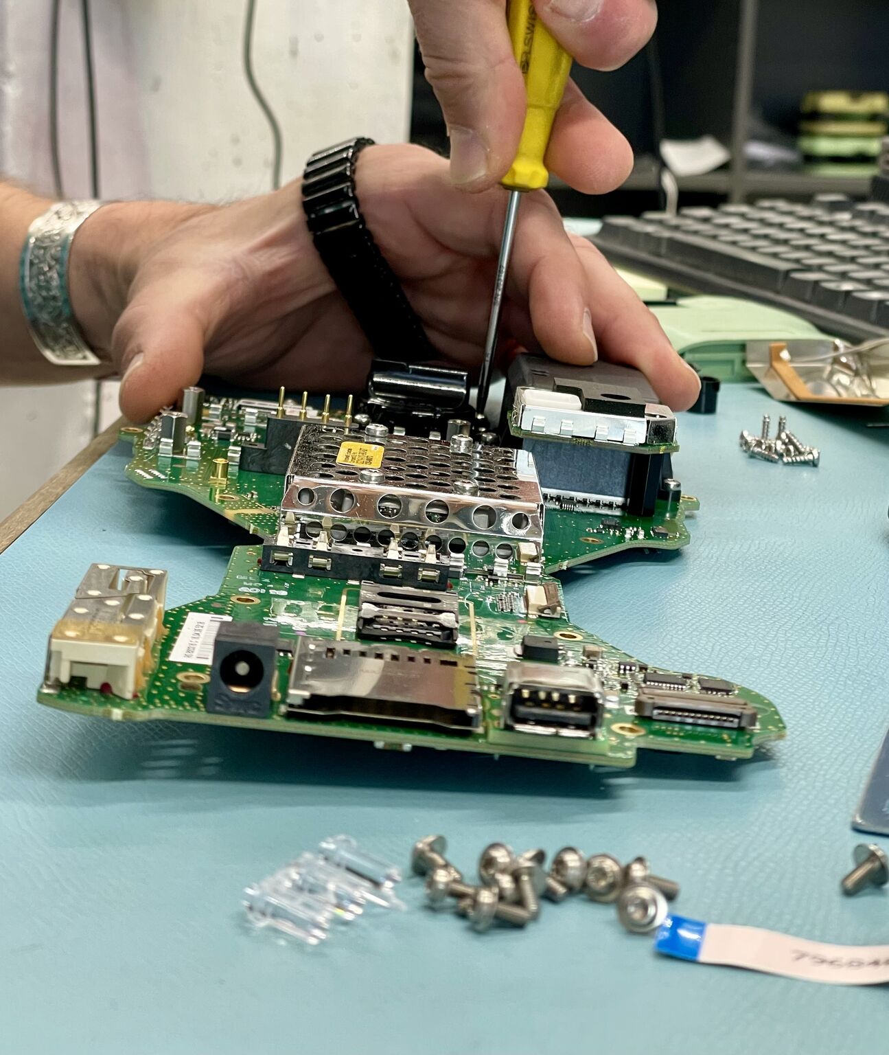 تعمیرات و کالیبراسیون دوربین های نقشه برداری